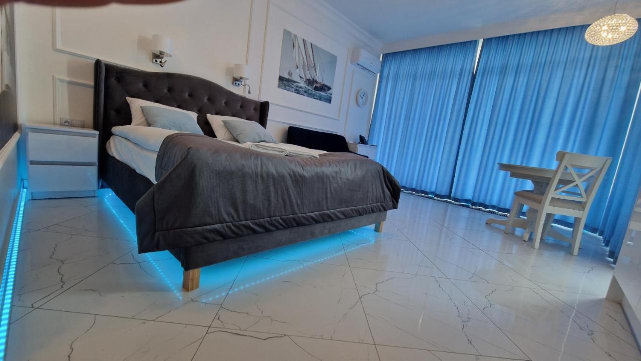 Astra Apartament Porta Mare Дзивновек Экстерьер фото