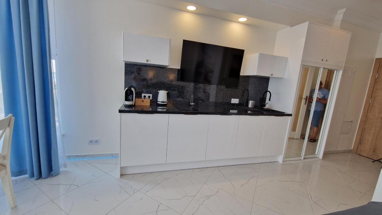 Astra Apartament Porta Mare Дзивновек Экстерьер фото